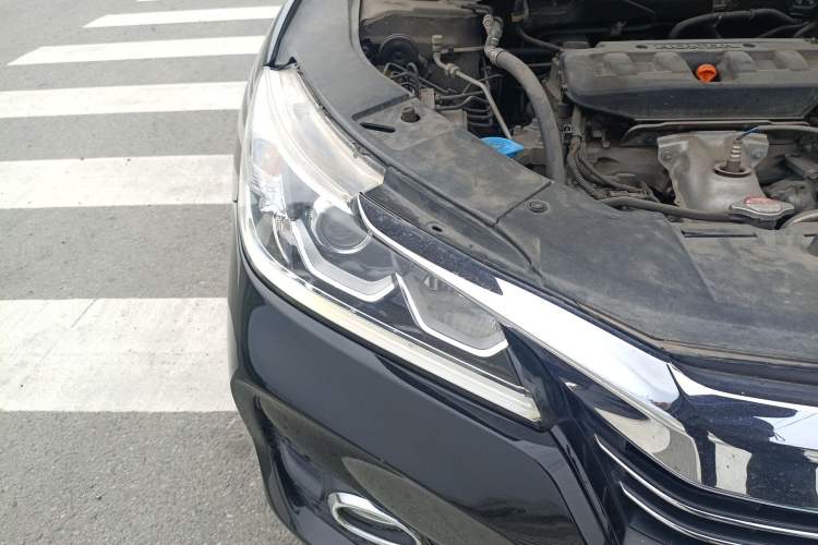 Used Honda Accord 2016 2.0L Comfort Edition Right Front Headlight