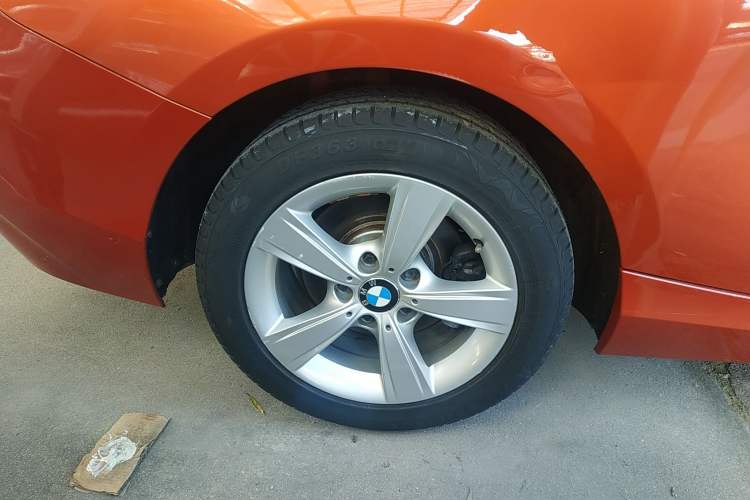 Used BMW 2 Series 2014 220i Leading Model