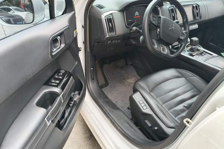 Used Citroen C6 2017 380THP Prestige Model