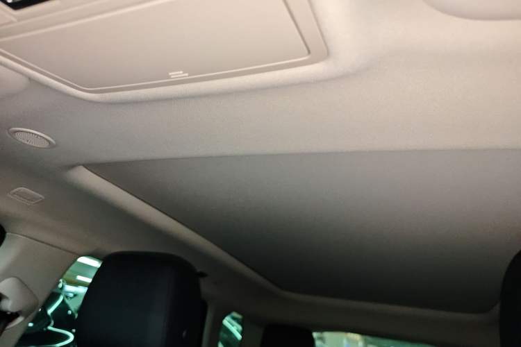 Used Land Rover Range Rover Evoque 2022 Aurora L 249 PS R-Dynamic Luxury Edition
