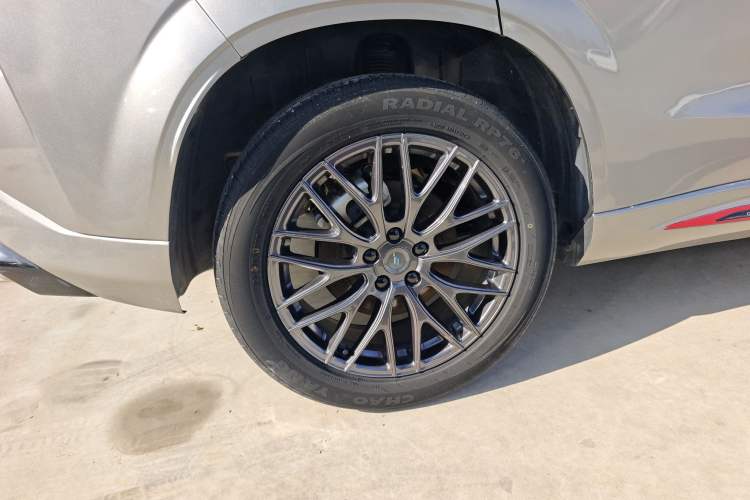 Used Oshan Z6 2022 Blue Whale 1.5T DCT Luxury Model
