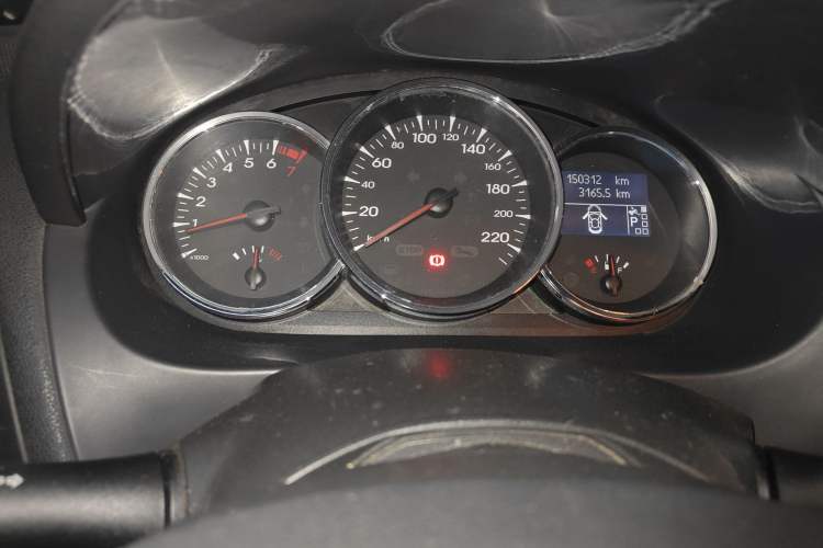 Used Renault Fluence 2011 2.0L Fashion Edition