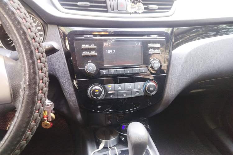 Used Nissan Qashqai 2016 2.0L CVT Elite Edition