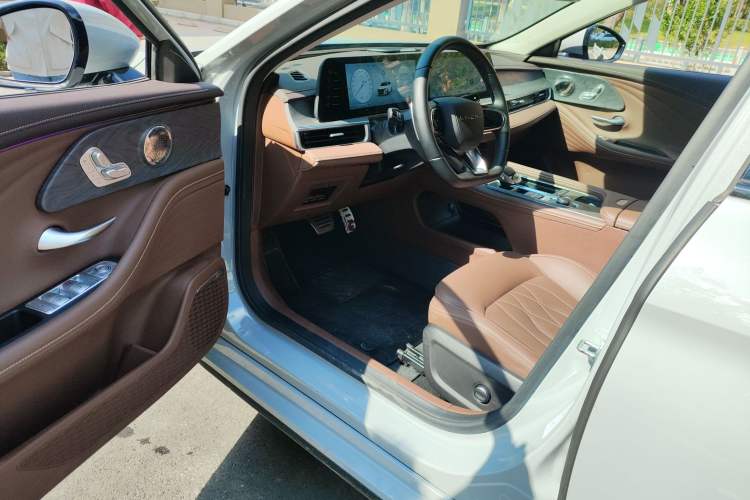 Used Chery Arrizo 8 2023 High-Energy Edition 2.0T DCT Luxury