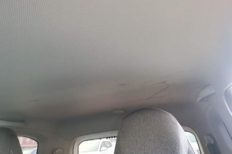 Used Wuling Hongguang MINIEV 2021 Macaron Premium Model – Lithium-NMC