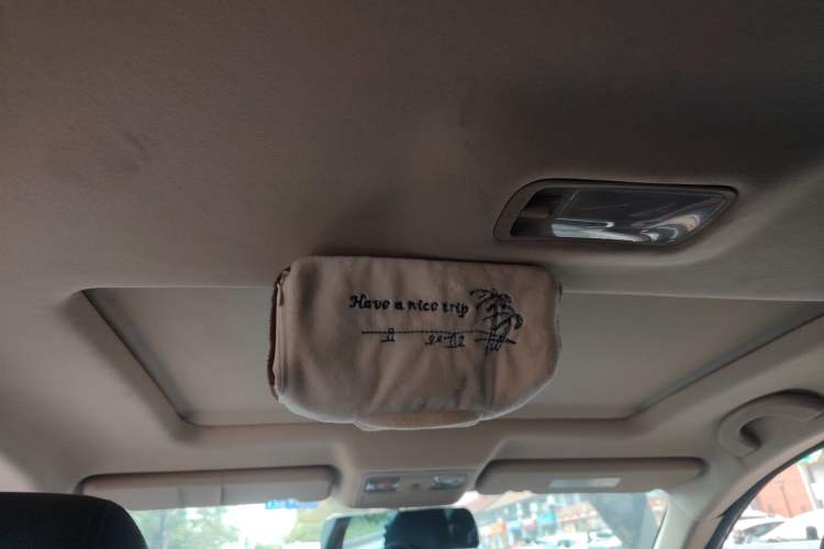 Used Dongfeng Aeolus AX7 2015 2.0L Automatic Zhiyi Trim