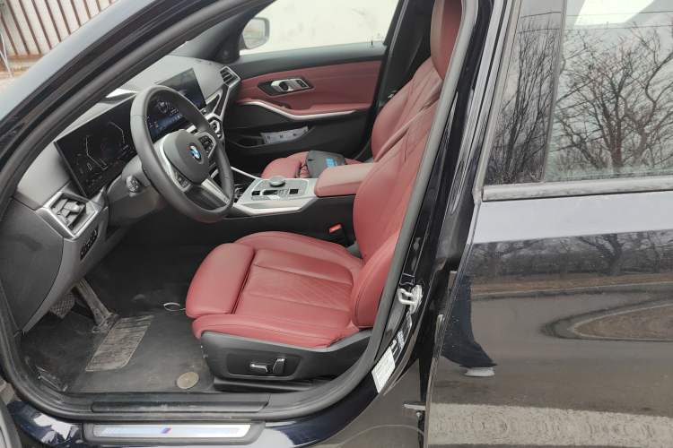 Used BMW 3 Series 2023 330i M Sport Night Edition Package Left Front Seat