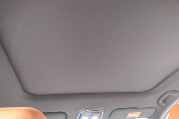 Used Deepal S07 2025 215Max Deep Blue Intelligent Driving AD PRO Range-Extended Version
