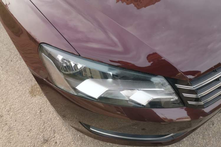 Used Volkswagen Passat 2013 1.8TSI DSG Prestige Edition Right Front Headlight