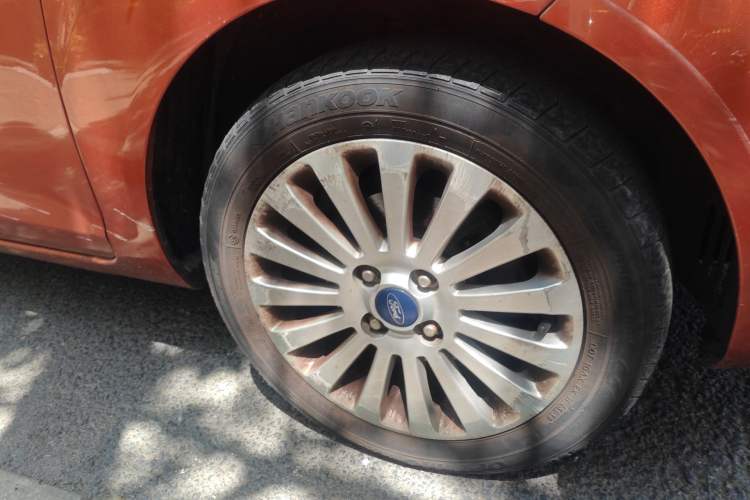 Used Ford Fiesta 2011 Hatchback 1.5L Automatic Fashion Edition