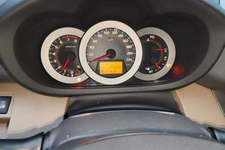 Used Toyota RAV4 2011 2.4L Automatic 4x4 Luxury Edition