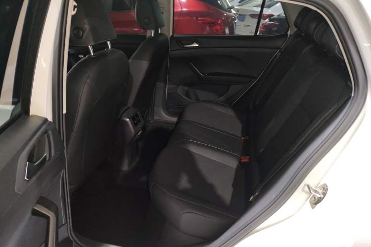 Used Volkswagen Tacqua 2020 1.5L Automatic Yue
