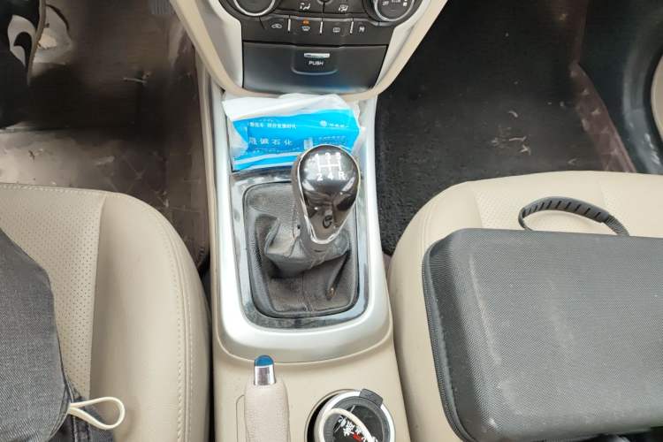 Used CHANGAN Eado 2014 1.6L Manual Luxury Model
