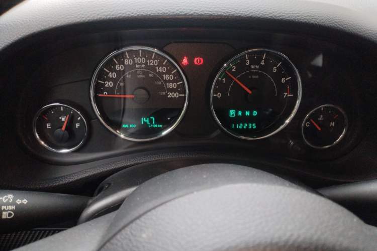 Used Jeep Wrangler 2014 3.0L Sahara Four-Door Edition Instrument Cluster