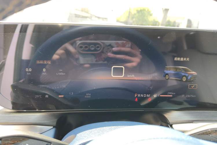 Used Buick Century 2023 2.0T Six-Seater Yinshi Edition Instrument Cluster