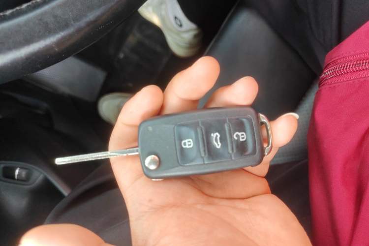 Used Volkswagen Passat 2011 1.8TSI DSG Prestige Edition Vehicle Key