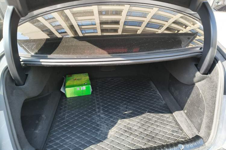 Used BYD Han 2022 DM-i 121KM Prestige Model