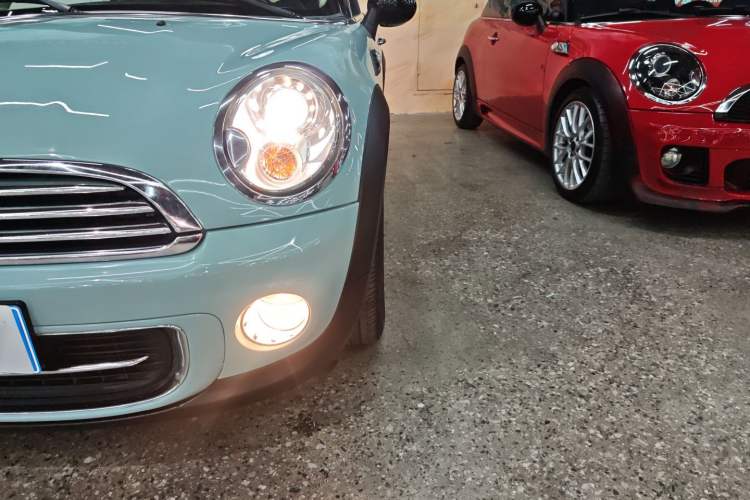 Used MINI MINI 2011 1.6L COOPER Excitement