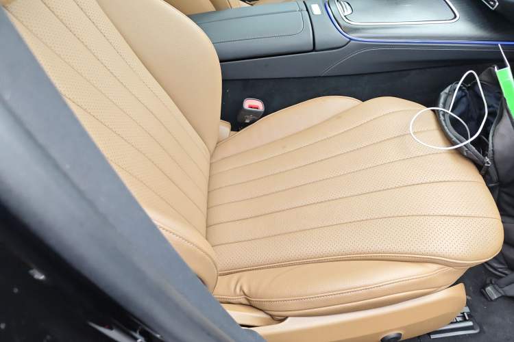 Used Mercedes-Benz E-Class 2024 E 260 L Right Front Seat