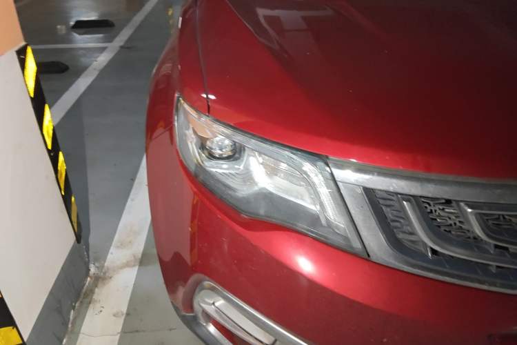 Used Geely Auto Emgrand X7 Sport 2016 1.8TD Automatic ZhiZun Version Exterior 6