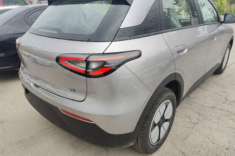 Used Geely Galaxy Geome 2026 Model 310km Youth Edition
