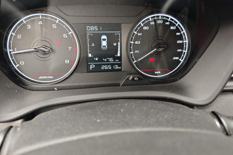 Used Geely Auto Vision X3 2021 PRO 1.5L CVT Deluxe Model Odometer Close Up