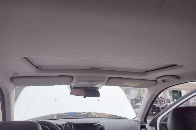 Used CHANGAN OSHAN CX70 2017 CX70T 1.5T Automatic Zunqing Edition
