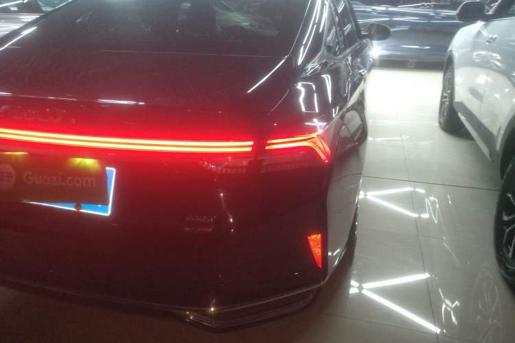 Used Dongfeng Aeolus Yixuan MAX 2021 1.5T Ultra-Stylish Trendsetter Edition