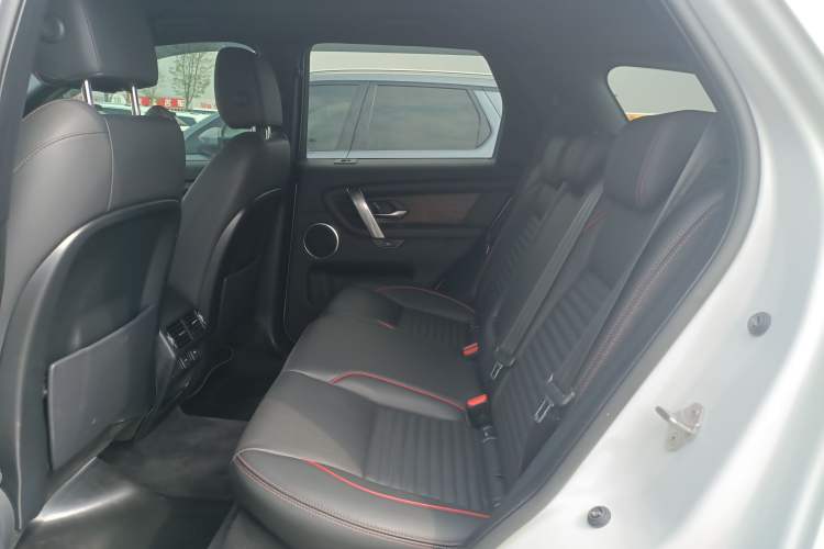 Used Land Rover Discovery Sport 2021 249 PS R-Dynamic SE Performance Tech Edition 5 Seats Left Rear Seat