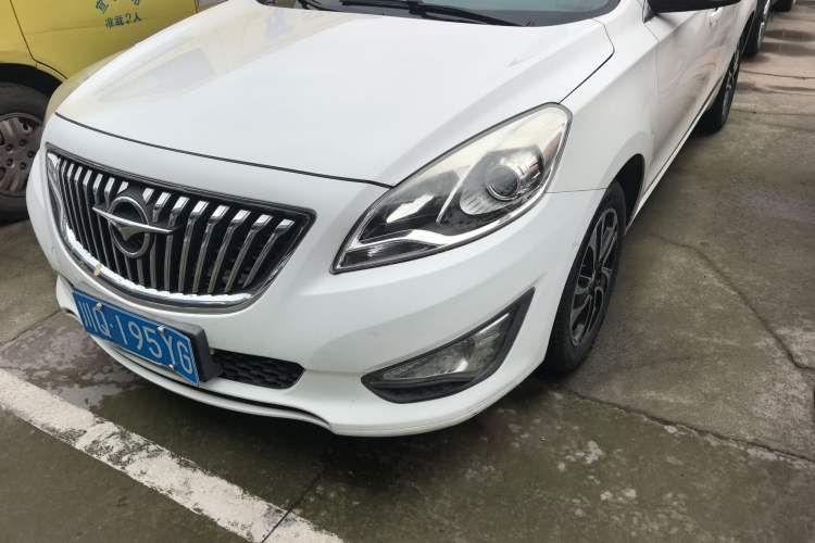 Used Haima Fumei 2016 1.6L Manual Prestige Model Upgrade Left Front Headlight