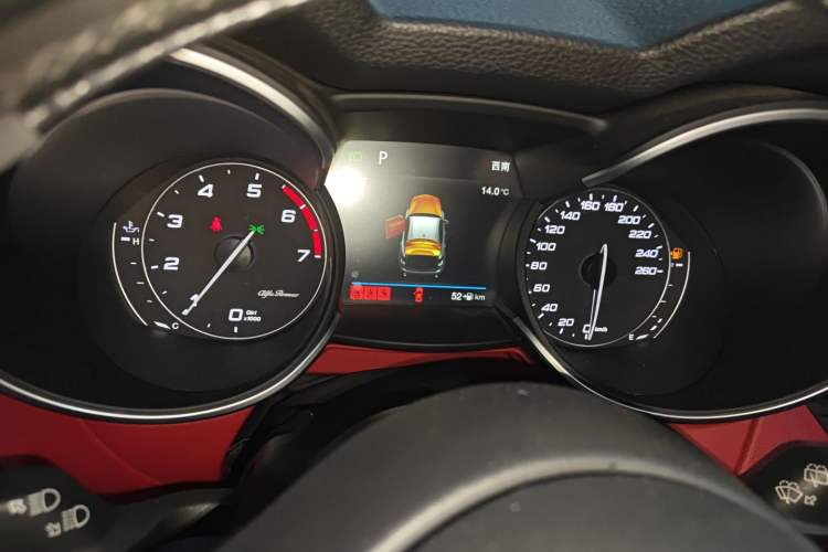 Used Alfa Romeo Stelvio 2017 2.0T 280HP Luxury Edition