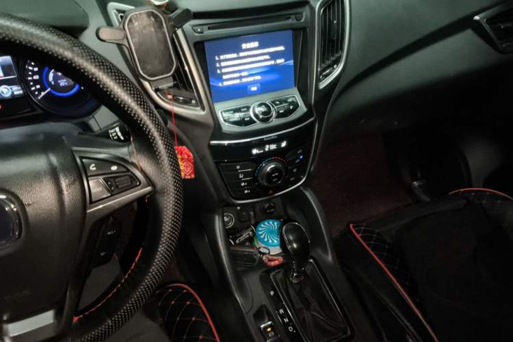 Used CHANGAN CS75 2016 1.8T Automatic Elite Model China V Standard

