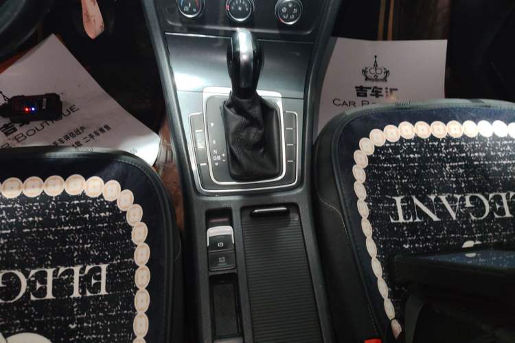 Used Volkswagen Golf 2019 200TSI DSG Comfort & Ambition Edition China VI Standard