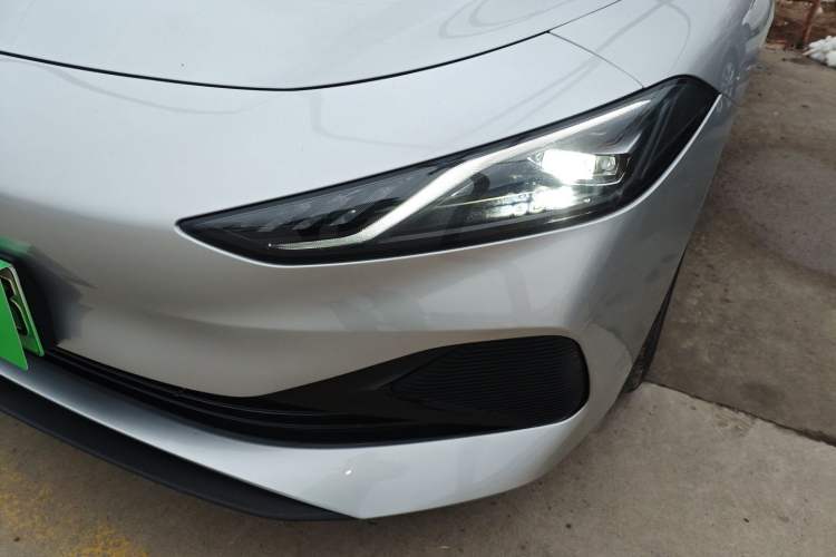 Used Roewe D7 2025 DMH 125km World Champion Edition
