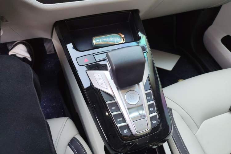 Used BYD Yuan Pro 2021 401 km Deluxe Version
