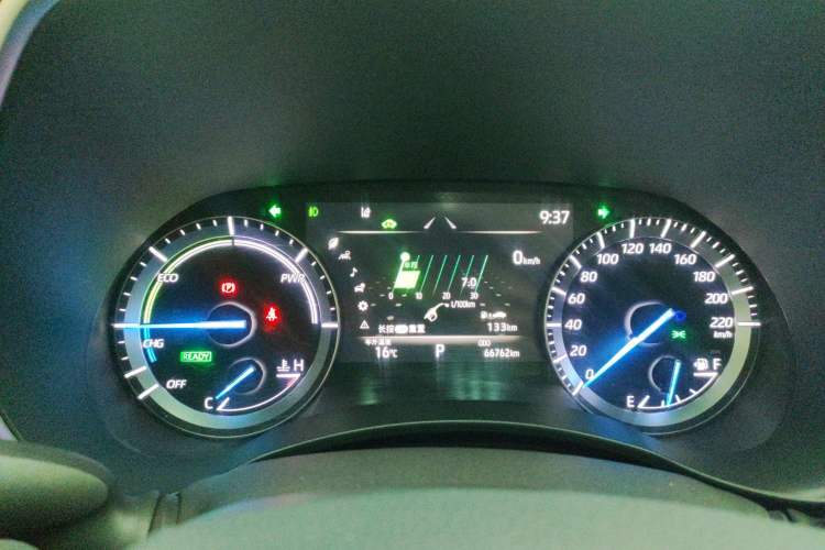 Used Toyota Highlander 2022 Dual-Engine 2.5L Four-Wheel Drive Prestige Version 7 Seats Instrument Cluster