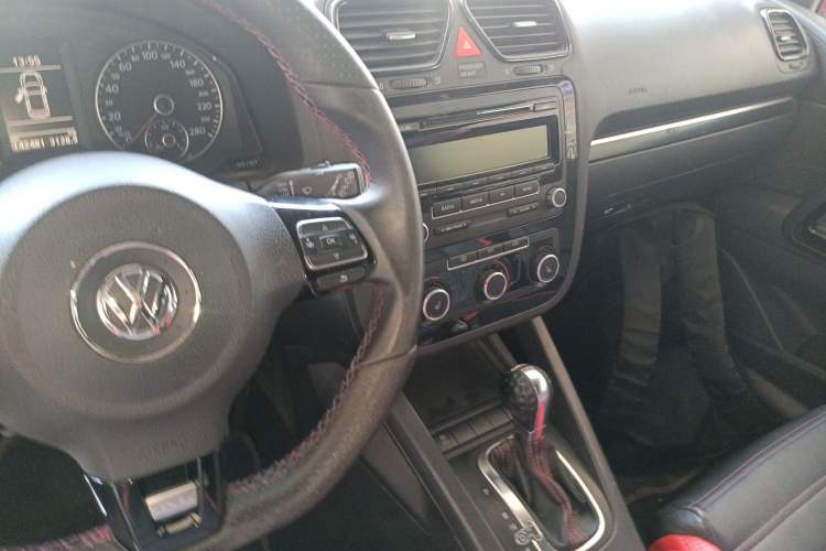 Used Volkswagen Scirocco 2013 1.4TSI GTS Audio And AC Panel