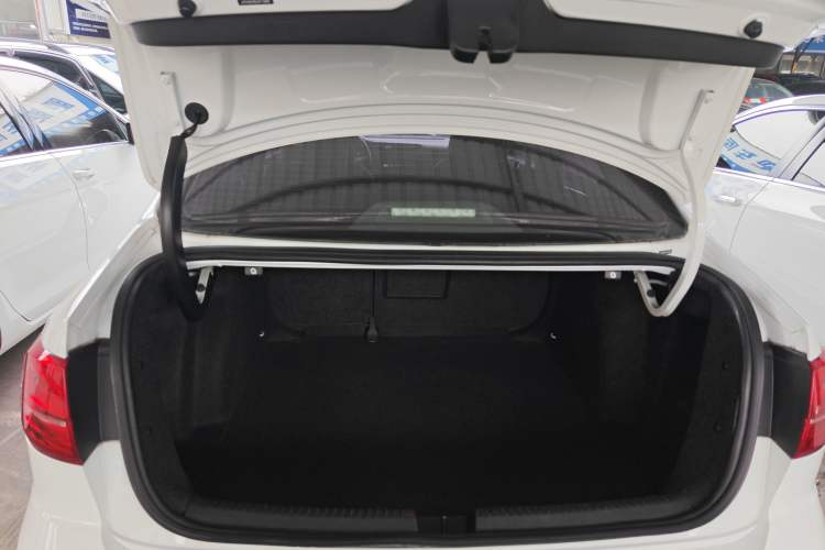 Used Volkswagen Sagitar 2018 180TSI DSG Prestige Edition Trunk