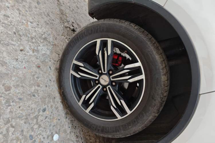 Used Zotye Domy X5 2017 Platinum Edition 1.5T Manual Luxury Model
