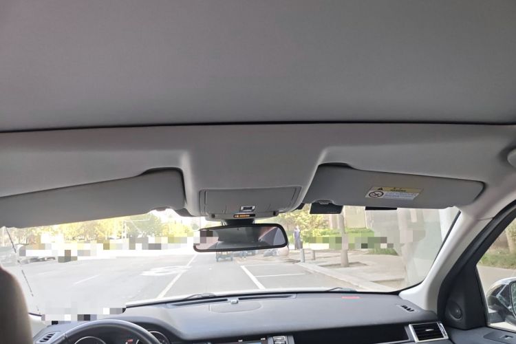 Used Land Rover Discovery Sport 2018 240 PS HSE Version Headliner