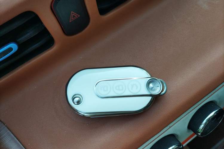 Used Wuling Hongguang MINIEV 2022 Enjoy Edition Lithium Iron Phosphate Vehicle Key