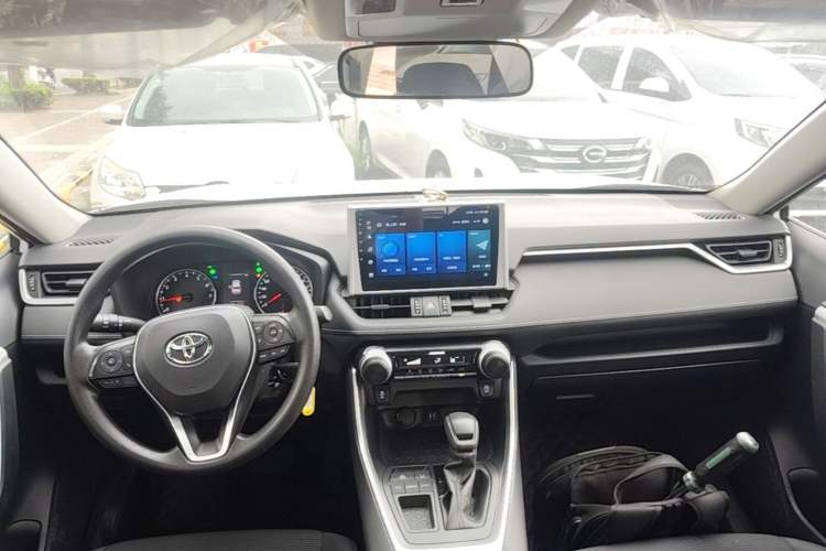 Used Toyota RAV4 2020 2.0L CVT Two-Wheel Drive Urban Edition
