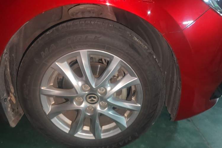 Used Mazda 3 Axela 2016 Sedan 1.5L Automatic Luxury Model Right Front Wheel Hub