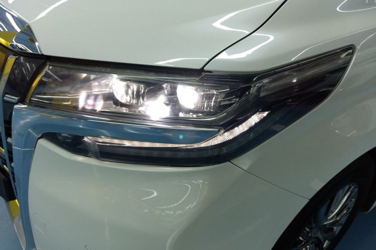 Used Toyota Alphard 2019 Dual-Engine 2.5L Luxury Edition
