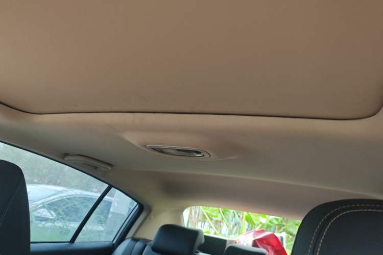 Used Geely Auto Vision S1 2018 1.4T CVT FENGXING Model Headliner