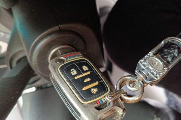 Used Buick Excelle GX 2019 18T Automatic Connected Elite Model China VI Standard