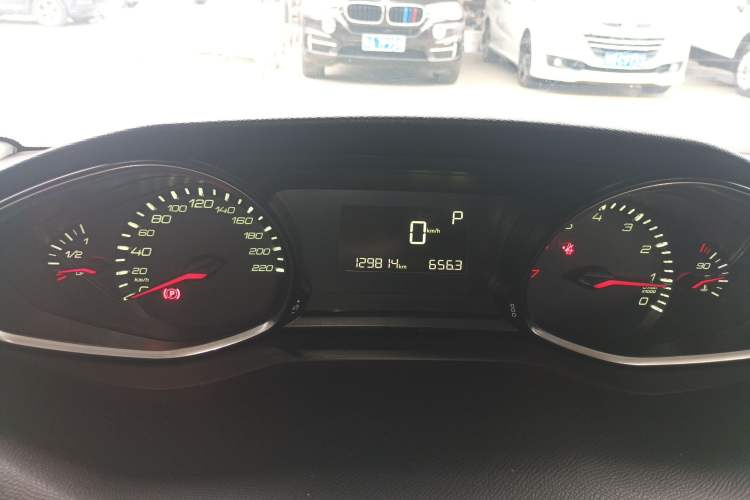 Used Peugeot 308S 2015 1.2T Automatic Jingchi Edition Instrument Cluster