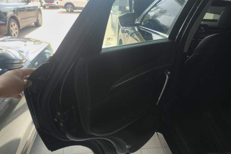 Used JETOUR X70 PLUS 2023 1.6T DCT Stronger 5-Seater