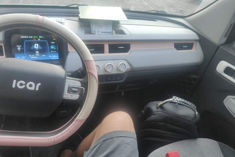 Used Chery QQ Ice Cream 2022 170km Sundae Phosphate Lithium-Ion