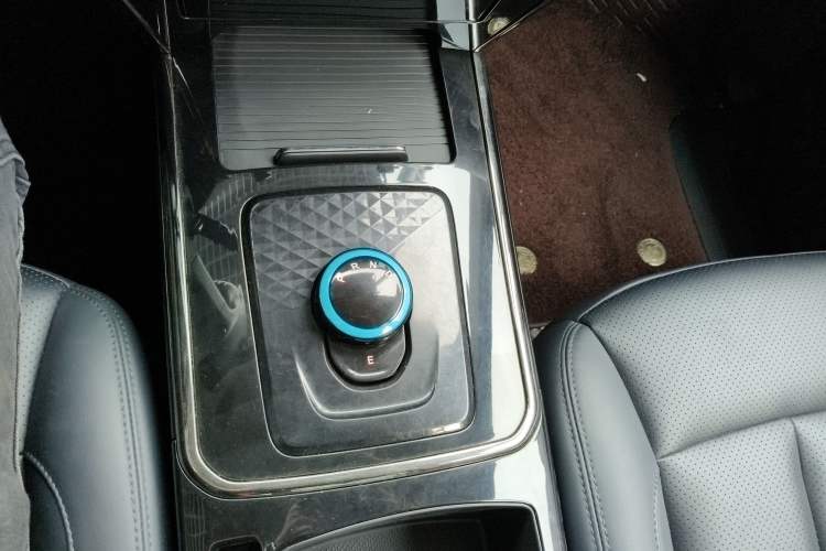 Used CHANGAN OSHAN Cosmos EV 2020 LingShang Model Gear Lever